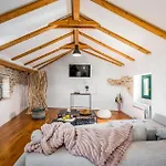 Сasa de vacaciones Stunning In With Sauna *