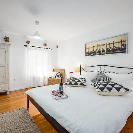 Stunning In With Sauna Vakantiehuis